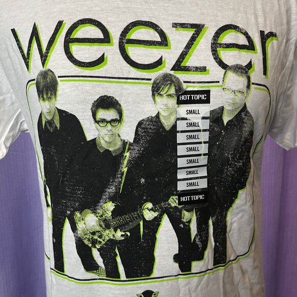 BNWT - Weezer White Basic T-Shirt Sz: S - Picture 4 of 5